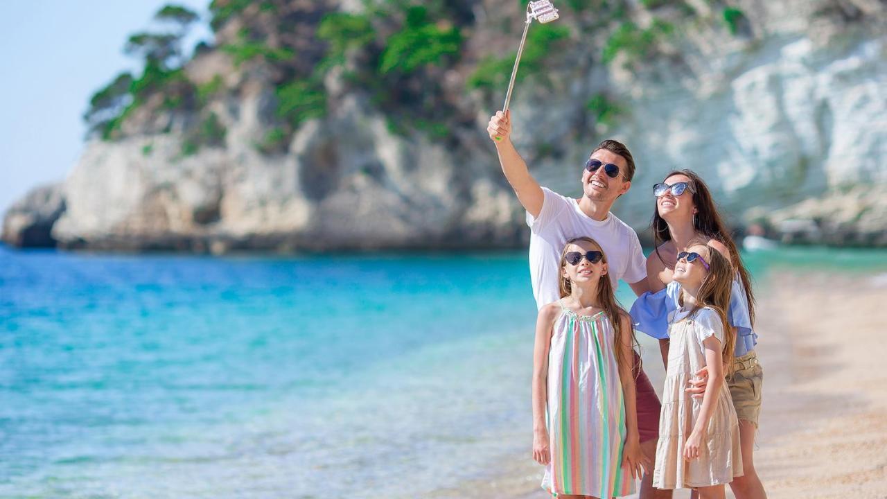 La Ohana～瀬底島～（2022年open） Okinawa Bagian luar foto